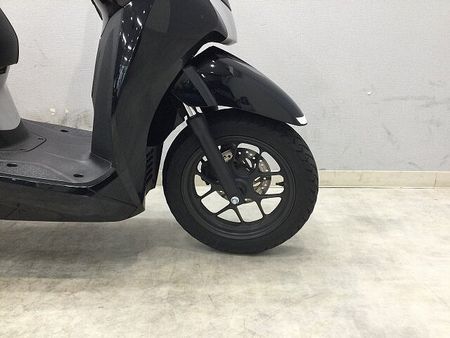 ホンダ リード125 LEAD 125 2022年式モデル スマートキーや灯火類LEDなど従来モデルより快適に乗 9
