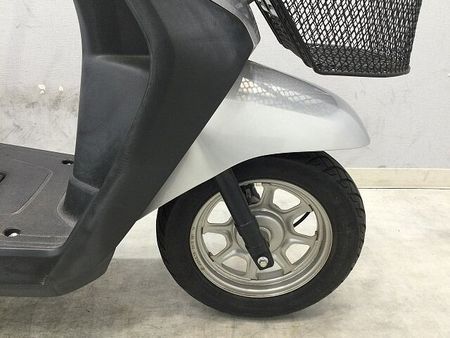 ホンダ タクト TACT 2019年モデル 便利な前カゴ付き!デジタルメーターには時計もついてます! 9