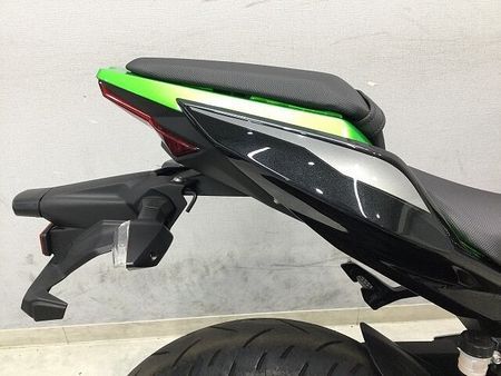 カワサキ Z400 Z400 2022年モデル ラジエターコアガード ABS・アシストスリッパークラッチ標準装 22