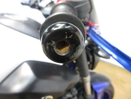 ヤマハ MT-07 【マル得】MT-07 ABS 2016年モデル/デイトナ製エンジンガード/UK製レバー装備 39