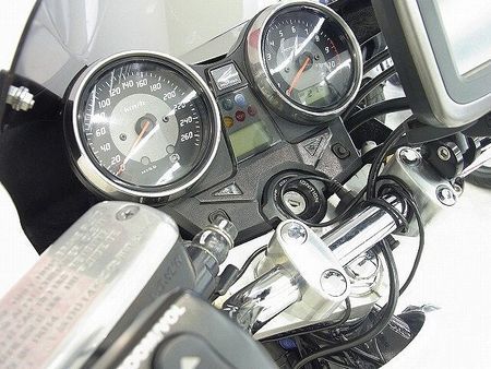 ホンダ CB1300スーパーフォア CB1300スーパーフォア/ABS/SC54型/20thアニバーサリーエディション/ヨシム 32