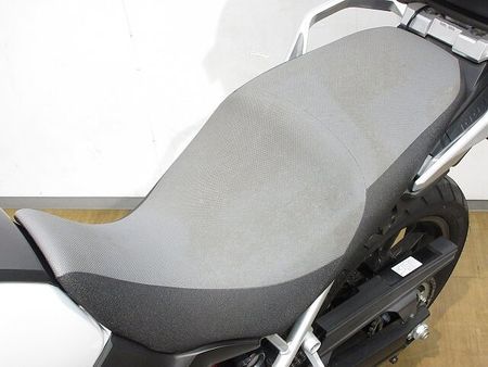 スズキ Vストローム1000 V-Strom 1000 ABS(V-ストローム1000)/インジェクションモデル/MAX 16