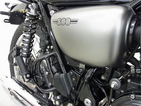 カワサキ W800 STREET W800 STREET(W800ストリート) 2019年モデル/エンジンガード/USBポー 29
