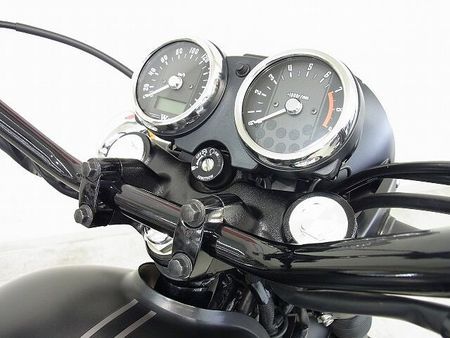 カワサキ W800 STREET W800 STREET(W800ストリート) 2019年モデル/エンジンガード/USBポー 32