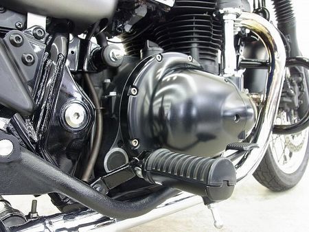 カワサキ W800 STREET W800 STREET(W800ストリート) 2019年モデル/エンジンガード/USBポー 37