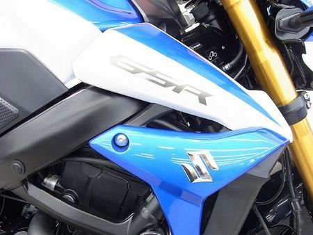 スズキ GSR750 GSR750 ABS 2014年モデル/スライダー/レバーカスタム/タンクパッド/ツートー 13