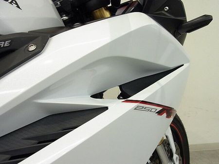 ホンダ CBR250RR (MC51) CBR250RR 2019年モデル/前後ドラレコ付き/マルチバー&USB電源装備/ノーマル 31