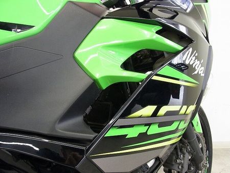 カワサキ ニンジャ 400 Ninja 400 KRT EDITION(ニンジャ400)/ABS/クランプバー/インジ 32