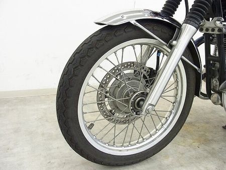 カワサキ W800 W800 2015年モデル/ワイバン製フルエキゾーストマフラー/スクリーン装備/サイドパニ 27