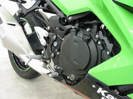 カワサキ ニンジャ 400 Ninja 400(ニンジャ400)ABS 2020年モデル/USB-Aポート装備/スペア 32
