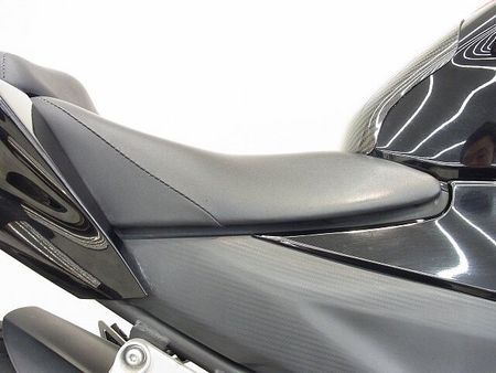 ホンダ CBR250R (MC17/19) CBR250R 2015年モデル/ヘルメッgホルダー/USBポート/マルチバー/レバーカス 17