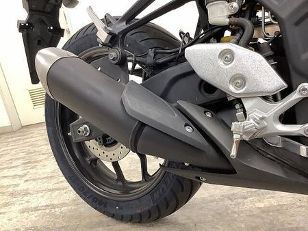 ヤマハ YZF-R3 YZF-R3 国内300台限定モビスターカラー!スライダー装備! 23