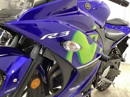 ヤマハ YZF-R3 YZF-R3 国内300台限定モビスターカラー!スライダー装備! 30