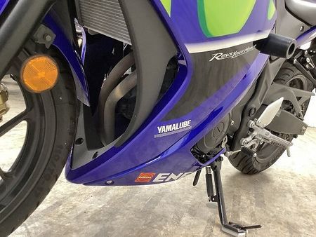 ヤマハ YZF-R3 YZF-R3 国内300台限定モビスターカラー!スライダー装備! 31