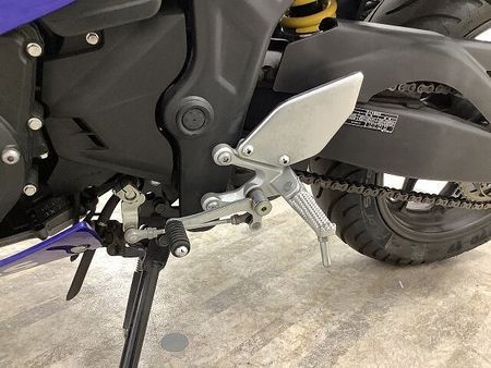 ヤマハ YZF-R3 YZF-R3 国内300台限定モビスターカラー!スライダー装備! 36