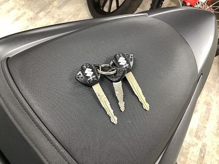 スズキ GSX-S1000 GSX-S1000 オオニシヒートマジックフルエキ・マジカルレーシングスクリーン装備!その 9