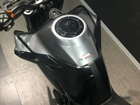 KTM 790 DUKE 【KTM小山認定中古車】790DUKE ワンオーナー フェンダーレス USB電源 バーエン 35