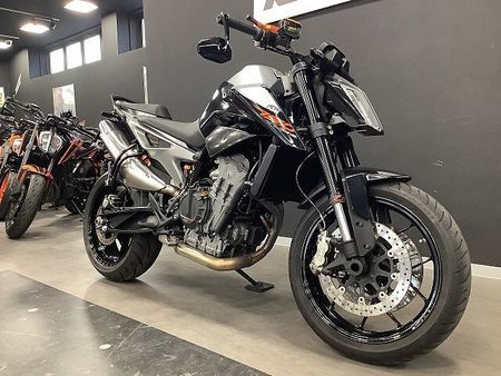 KTM 790 DUKE 【KTM小山認定中古車】790DUKE ワンオーナー フェンダーレス USB電源 バーエン 6