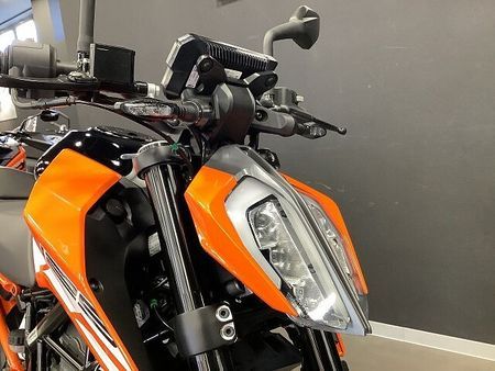 KTM 125 DUKE 【KTM小山認定中古車】125DUKE 2018年モデル フルノーマル 14