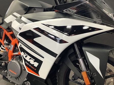 KTM RC390 【KTM小山認定中古車】RC390 2021年モデル レバーカスタム ヘルメットホルダー 17