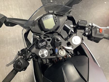 KTM RC390 【KTM小山認定中古車】RC390 2021年モデル レバーカスタム ヘルメットホルダー 25