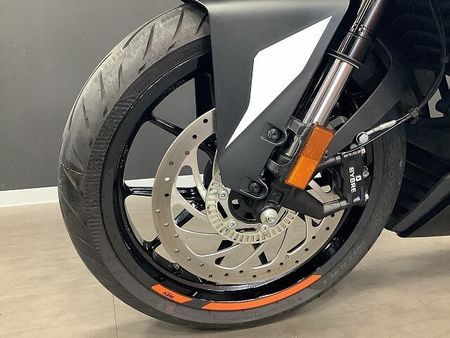KTM RC390 【KTM小山認定中古車】RC390 2021年モデル レバーカスタム ヘルメットホルダー 27
