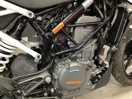 KTM 390 DUKE 【KTM小山認定中古車】390DUKE 2021年モデル クイックシフター ナポレオンミラ 21