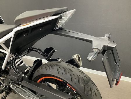 KTM 390 DUKE 【KTM小山認定中古車】390DUKE 2021年モデル クイックシフター ナポレオンミラ 34
