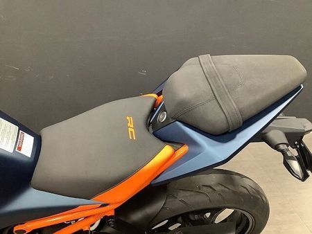 KTM RC390 【KTM小山認定中古車】RC390 新型 2022年モデル アッパーカウルカスタム クイッ 29