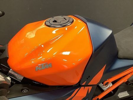 KTM RC390 RC390 新車 2022年モデル 15