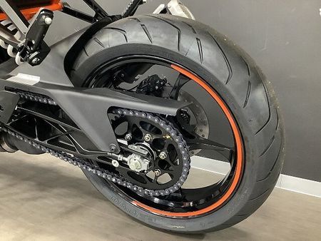 KTM RC390 RC390 新車 2022年モデル 18