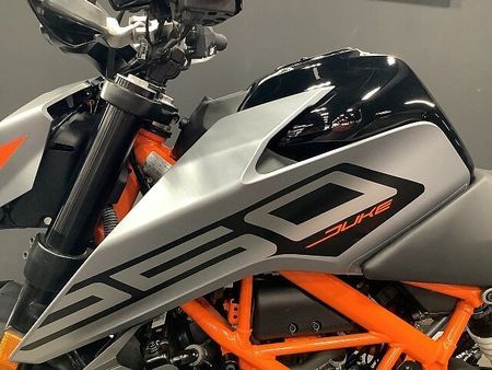 KTM 250 DUKE 【KTM小山認定中古車】250DUKE 2021年モデル アクラポビッチマフラー ハンドガ 29