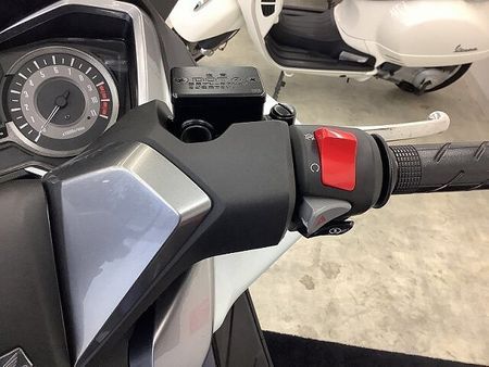 ホンダ フォルツァ(MF06) フォルツァ 電動スクリーン・セレクタブルトルクコントロール装備 36