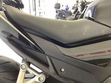 ホンダ CBR400R CBR400R USB電源付きスマホホルダー・2017年モデル スピード感があるデザインで 26