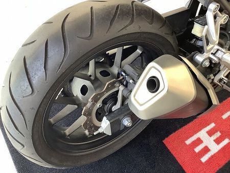 ホンダ CBR400R CBR400R USB電源付きスマホホルダー・2017年モデル スピード感があるデザインで 33