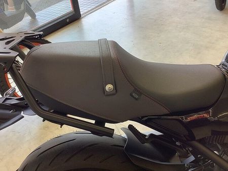 ヤマハ XSR900 XSR900 リアキャリア装備!! 20