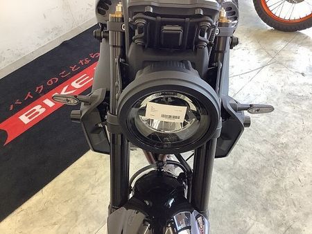 ヤマハ XSR900 XSR900 リアキャリア装備!! 35
