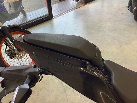 カワサキ ニンジャ 400 Ninja 400 エンジンスライダー・フロントタイヤ、チェーン交換サービス!! 19
