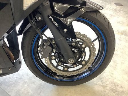 カワサキ ニンジャ 400 Ninja 400 エンジンスライダー・フロントタイヤ、チェーン交換サービス!! 9