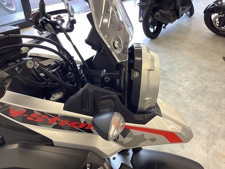 スズキ Vストローム250 V-ストローム250 一目で分かる独特の存在感溢れるデザイン!自由に遠出できるアドベンチャ 11