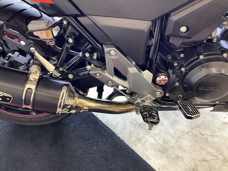 スズキ Vストローム250 V-ストローム250 一目で分かる独特の存在感溢れるデザイン!自由に遠出できるアドベンチャ 16