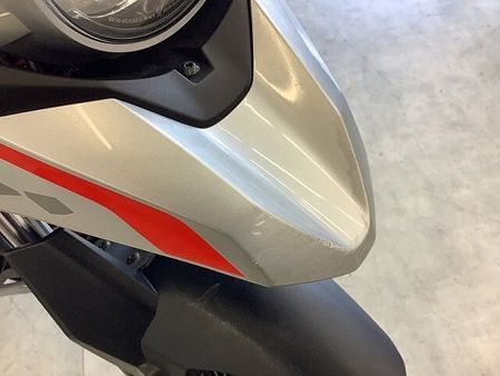 スズキ Vストローム250 V-ストローム250 一目で分かる独特の存在感溢れるデザイン!自由に遠出できるアドベンチャ 39