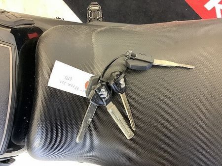スズキ Vストローム250 V-ストローム250 一目で分かる独特の存在感溢れるデザイン!自由に遠出できるアドベンチャ 5