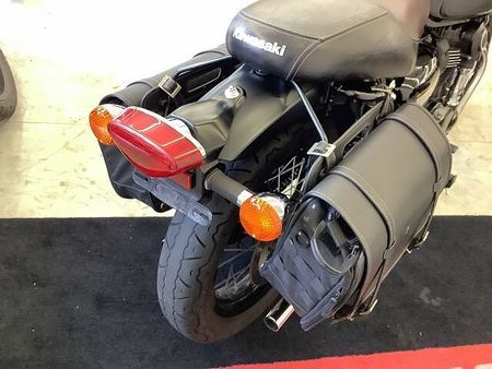 カワサキ W800 CAFE W800カフェ サイドバック装備 24