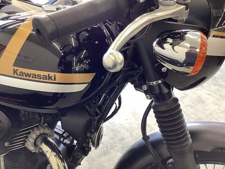 カワサキ W800 CAFE W800カフェ サイドバック装備 39