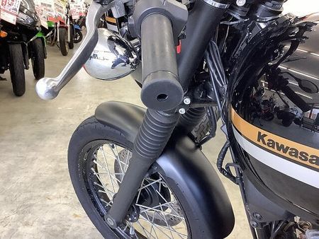 カワサキ W800 CAFE W800カフェ サイドバック装備 10