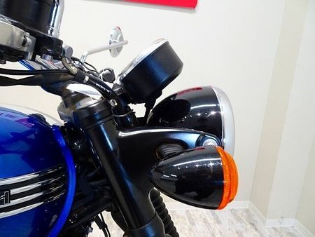 トライアンフ BONNEVILLE T100 【マル得】Bonneville T100 ノーマル車両/USB2ポート付き!! 22