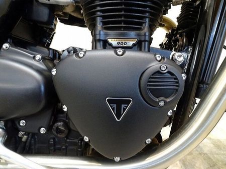 トライアンフ BONNEVILLE T100 【マル得】Bonneville T100 ノーマル車両/USB2ポート付き!! 33