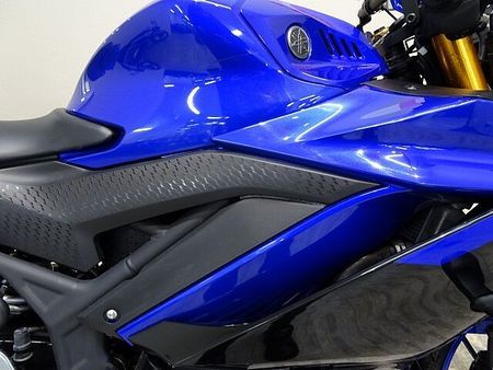 ヤマハ YZF-R25 YZF-R25 2019年モデル/セットバックプレート/マルチバー 31