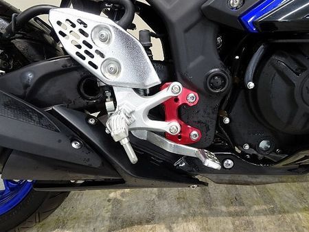 ヤマハ YZF-R25 YZF-R25 2019年モデル/セットバックプレート/マルチバー 36